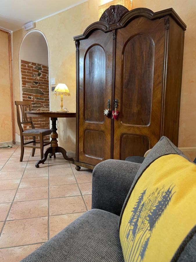 Apartament Nel Vecchio Borgo Verrès Zewnętrze zdjęcie